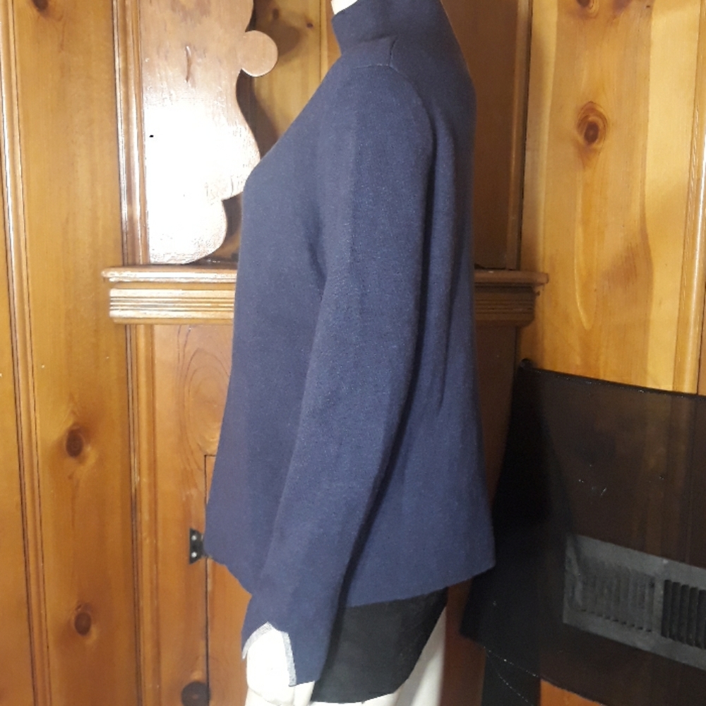 Christian Berg Sweater - Picture 3 of 5